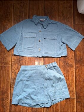 LG Light Blue Button-Up Crop Top